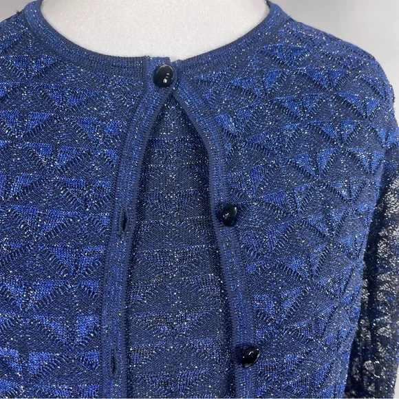 St. John Metallic Diamond Lace Knit Cardigan and Tank Top Set… - Picture 2 of 16
